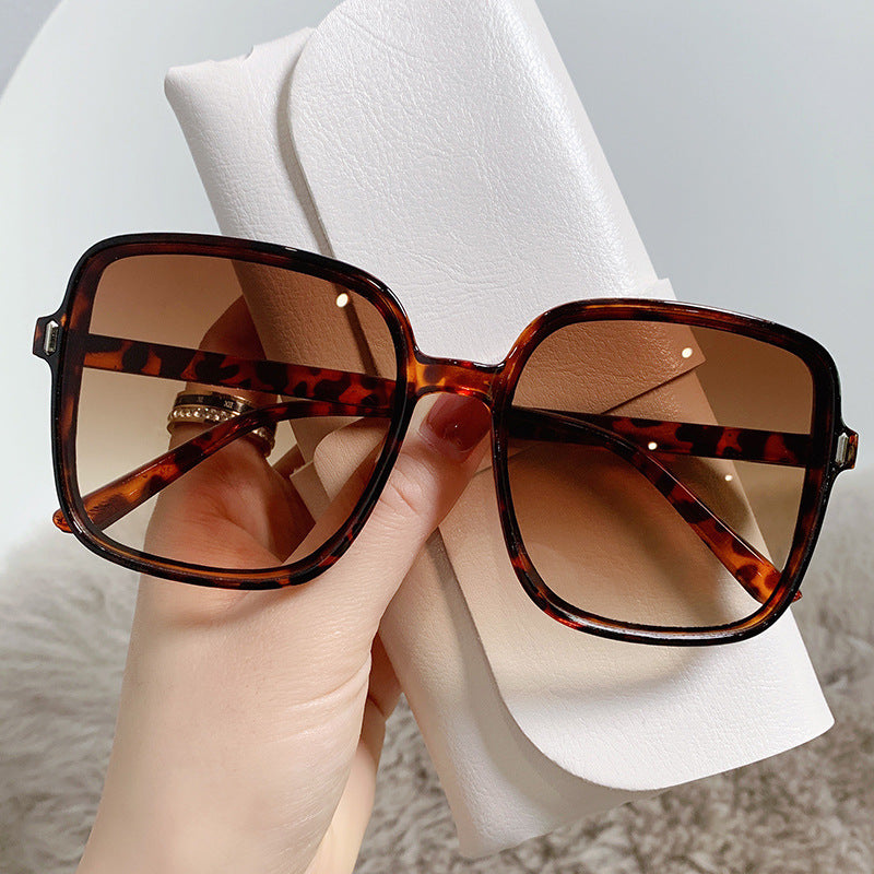 Squared Gradient Color Sunglasses - JEXIE