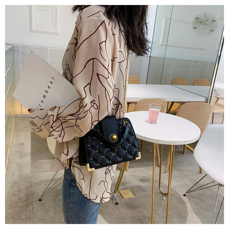 Chic Style Chain Bag - JEXIE