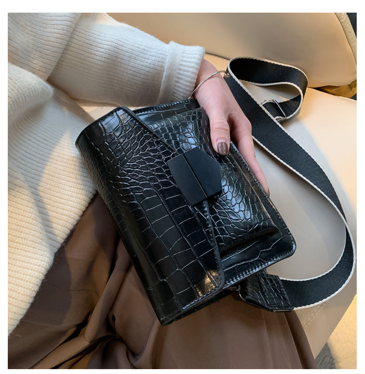 Leather Vintage Crossbody Bag - JEXIE