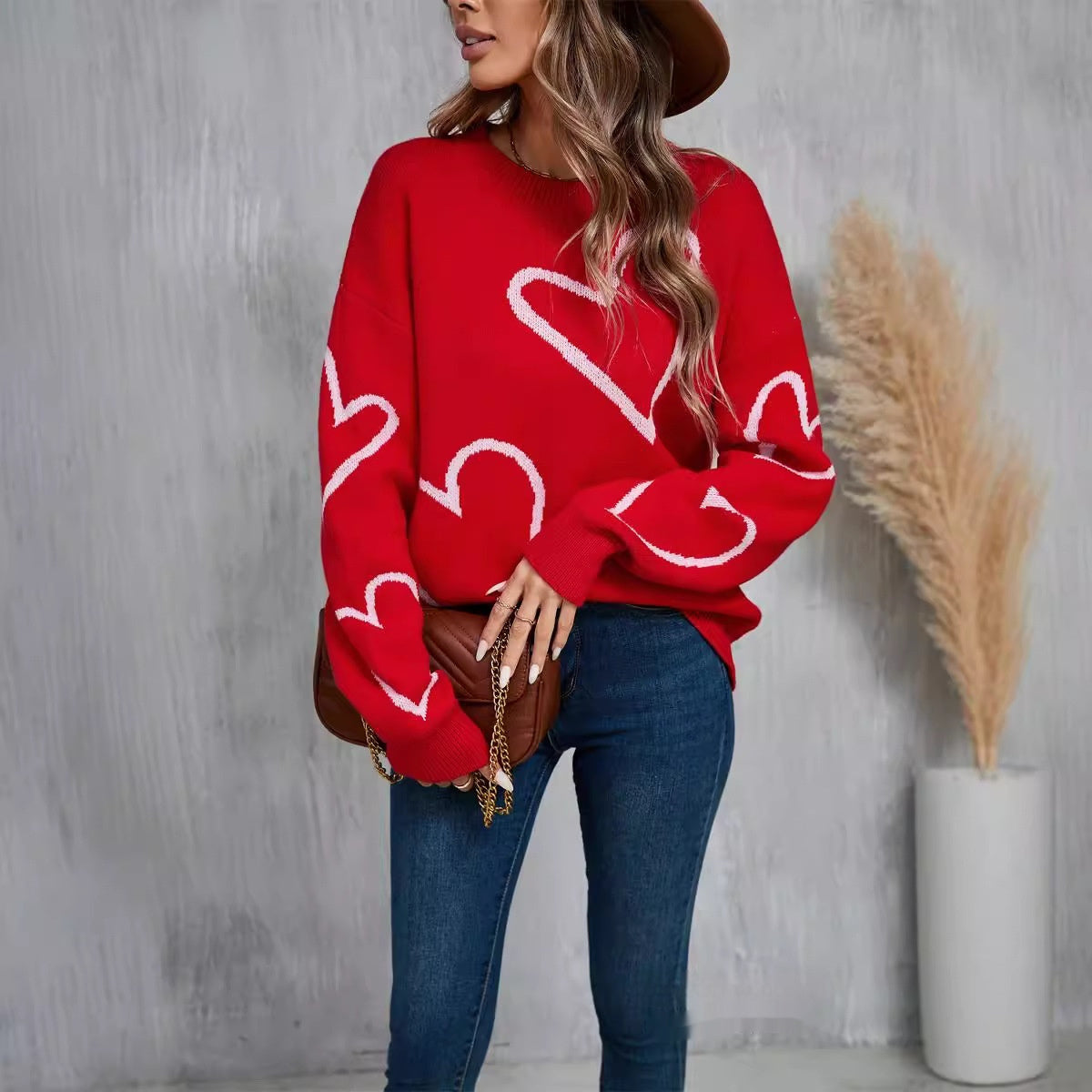 Big Peach Heart Contrast Color Sweater