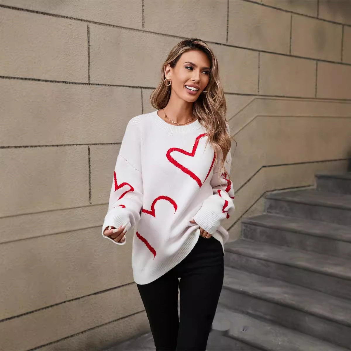 Big Peach Heart Contrast Color Sweater
