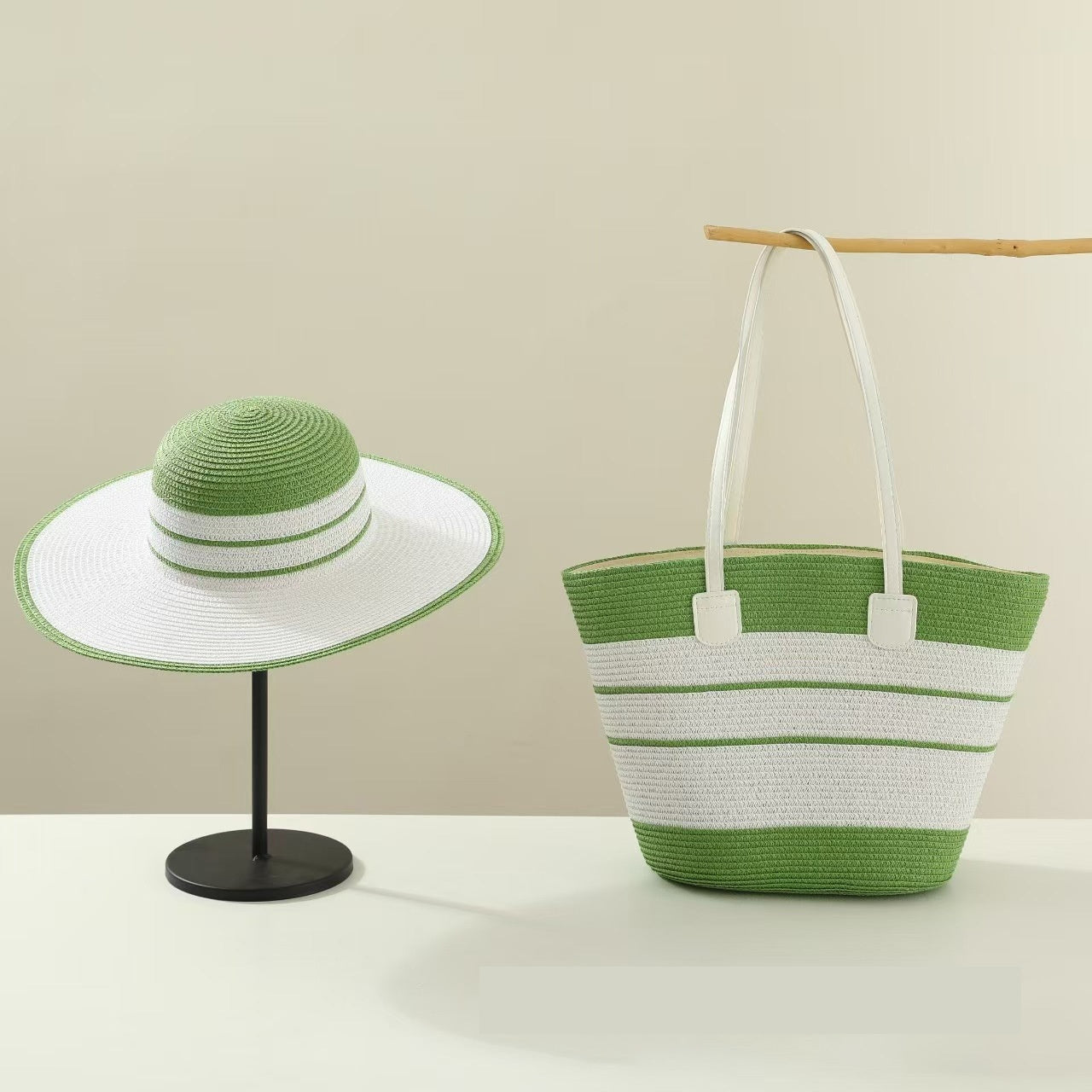 Straw Hat and Bag Two-pieces Set